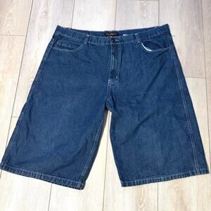 Old skool jorts embroidered